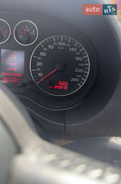 Хэтчбек Audi A3 2006 в 
