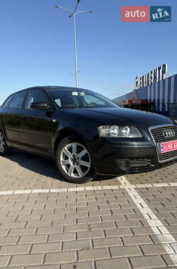 Хетчбек Audi A3 2006 в 