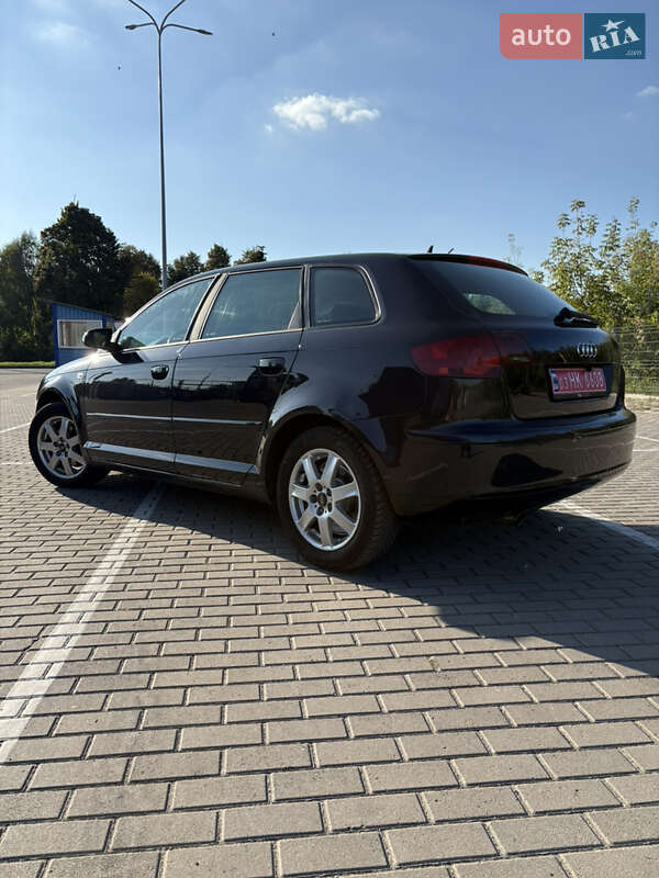 Хэтчбек Audi A3 2006 в Дубно