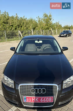 Хетчбек Audi A3 2006 в 