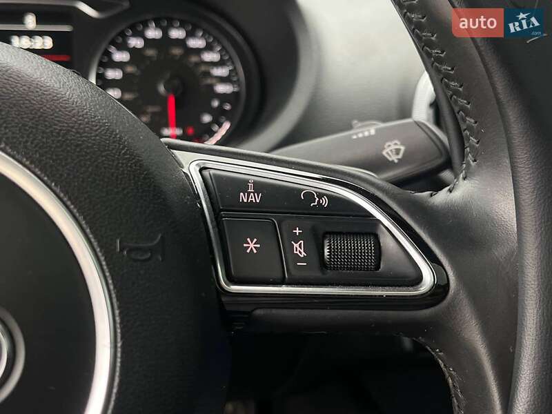 Седан Audi A3 2014 в Львове