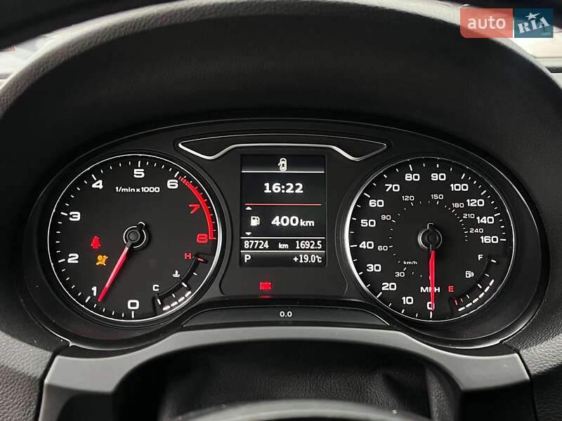 Седан Audi A3 2014 в Львове