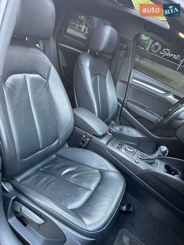 Седан Audi A3 2015 в Запоріжжі