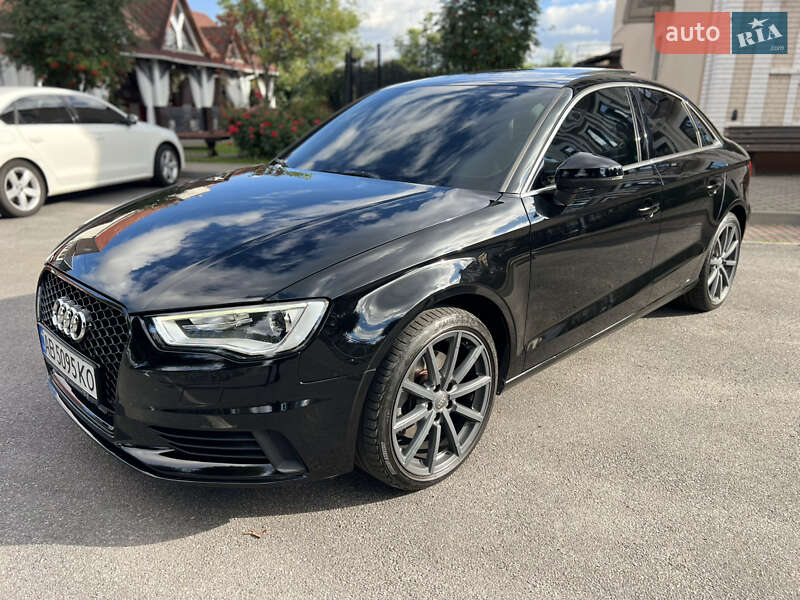 Седан Audi A3 2014 в Вінниці