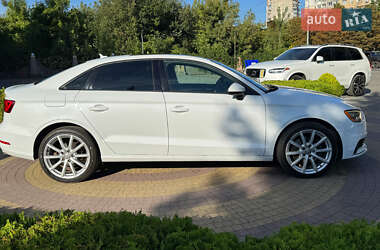 Седан Audi A3 2015 в 