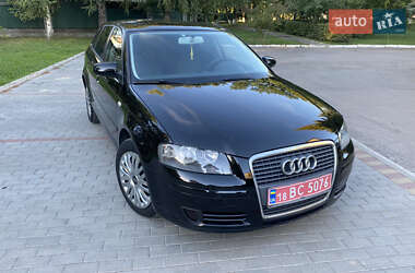 Хэтчбек Audi A3 2007 в 