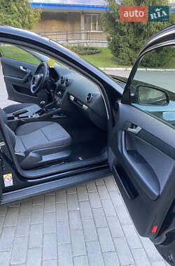 Хэтчбек Audi A3 2007 в 