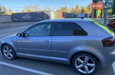 Хетчбек Audi A3 2006 в 