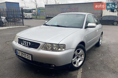 Хэтчбек Audi A3 2001 в Обухове