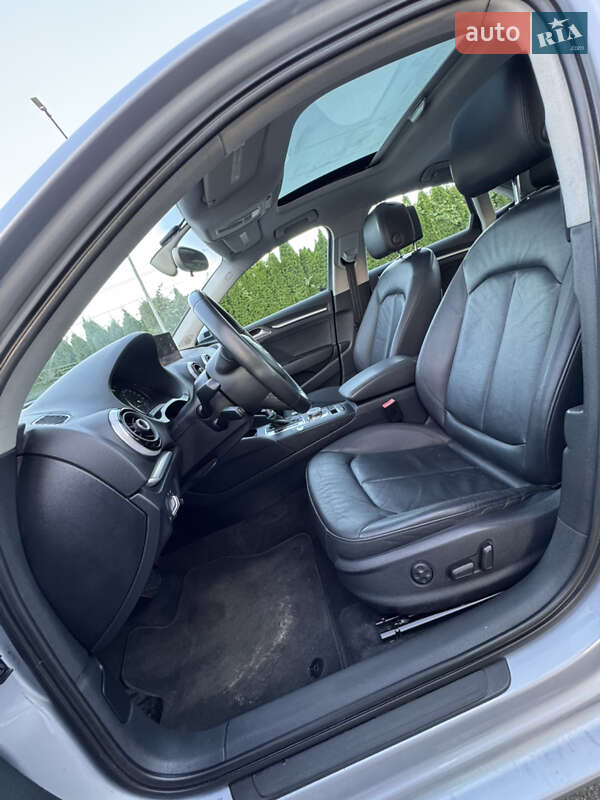 Седан Audi A3 2015 в Киеве