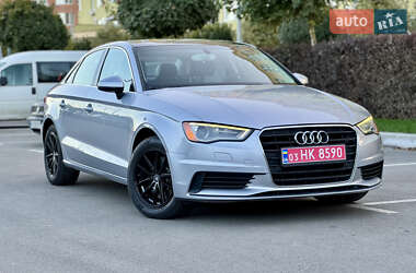 Седан Audi A3 2015 в Киеве