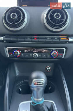 Седан Audi A3 2015 в 