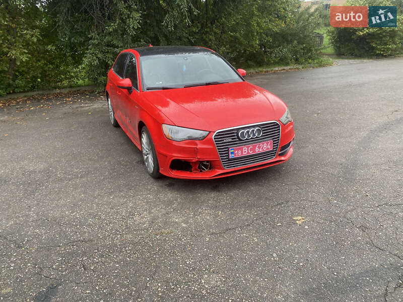 Хэтчбек Audi A3 2015 в Ровно фото 3 Хэтчбек Audi A3 2015 в Ровно