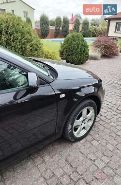 Хэтчбек Audi A3 2006 в 