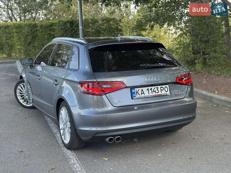 Хетчбек Audi A3 2015 в Києві