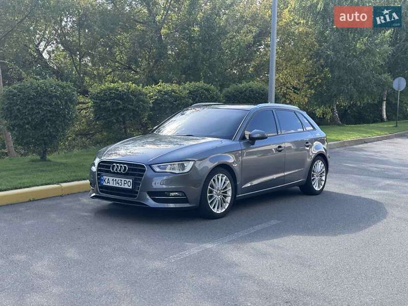 Хетчбек Audi A3 2015 в Києві
