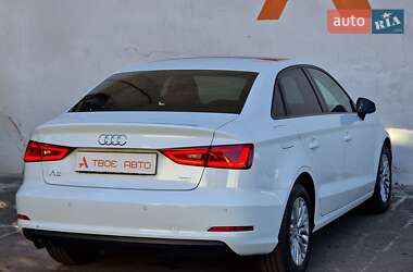 Седан Audi A3 2016 в 