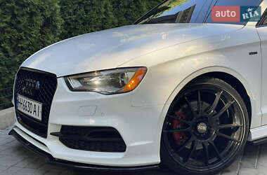 Седан Audi A3 2016 в 