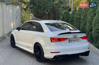 Седан Audi A3 2016 в 