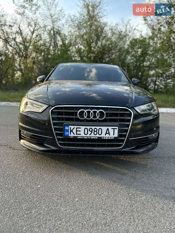 Седан Audi A3 2014 в 