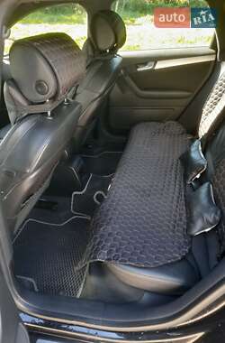 Хэтчбек Audi A3 2004 в 