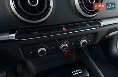Седан Audi A3 2015 в 