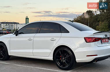 Седан Audi A3 2015 в 