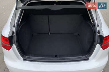 Хетчбек Audi A3 2009 в 