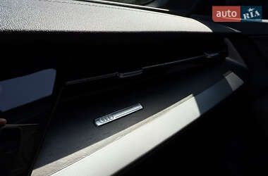 Седан Audi A3 2023 в Коломые