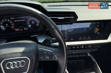 Седан Audi A3 2023 в Коломые