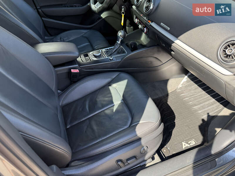 Седан Audi A3 2015 в Києві