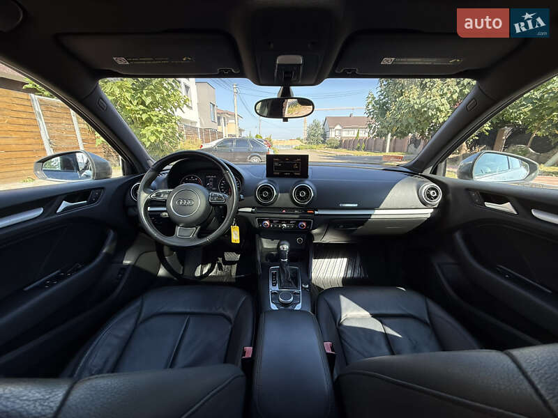 Седан Audi A3 2015 в Києві