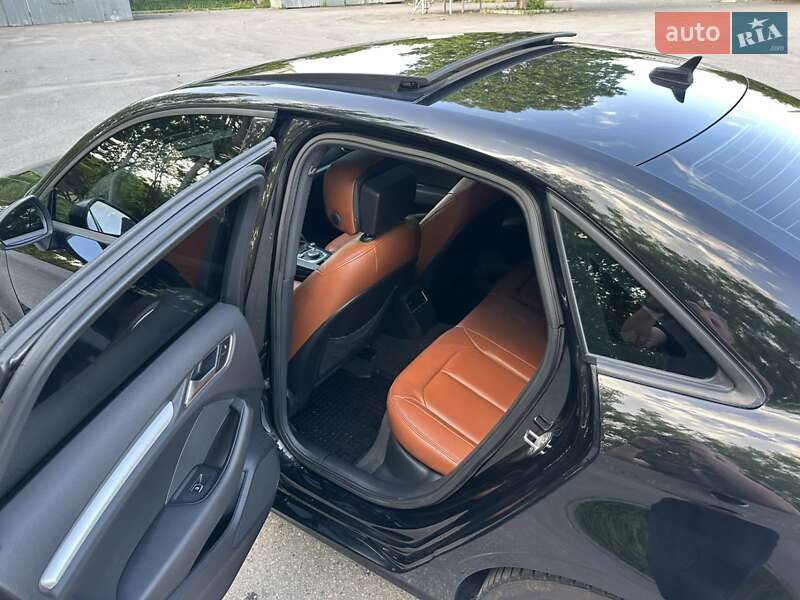 Седан Audi A3 2015 в Харькове