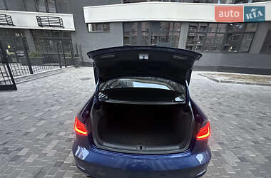 Седан Audi A3 2015 в 