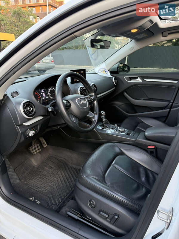 Хэтчбек Audi A3 2015 в Днепре фото 8 Хэтчбек Audi A3 2015 в Днепре