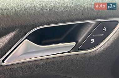 Седан Audi A3 2019 в 