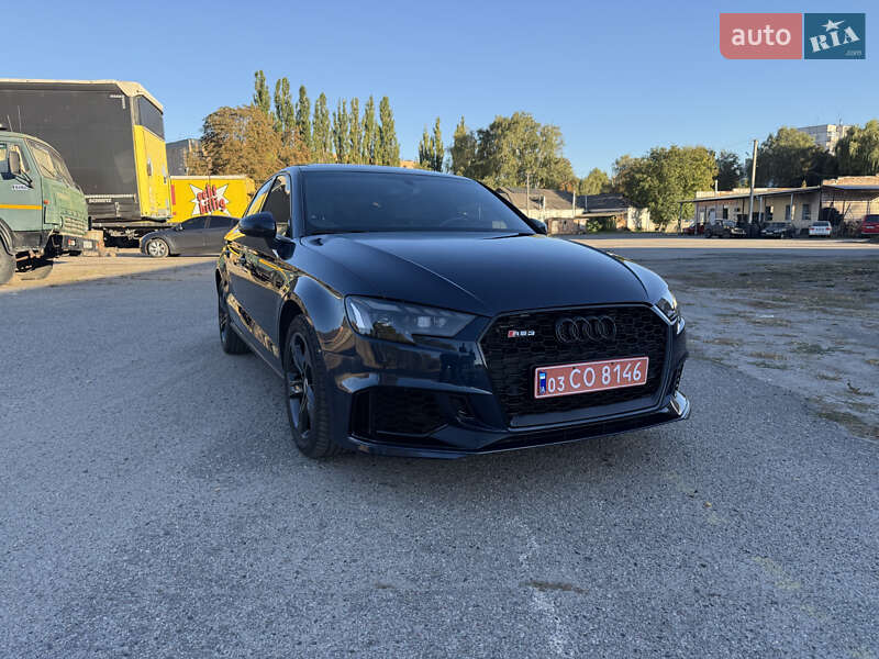 Седан Audi A3 2017 в Пирятині