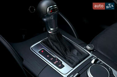 Седан Audi A3 2015 в 