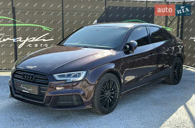 Седан Audi A3 2014 в Киеве