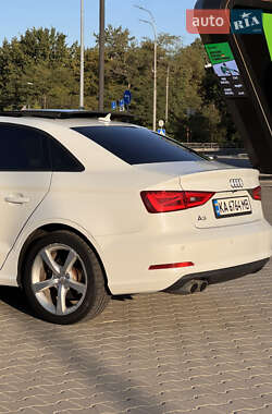 Седан Audi A3 2015 в 