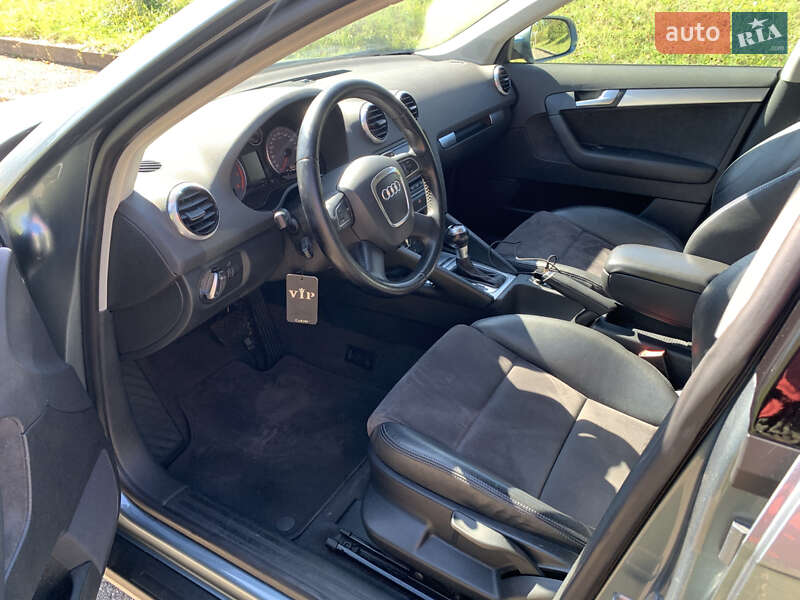 Хетчбек Audi A3 2012 в Рівному