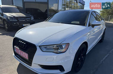 Седан Audi A3 2015 в 