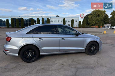 Седан Audi A3 2015 в 