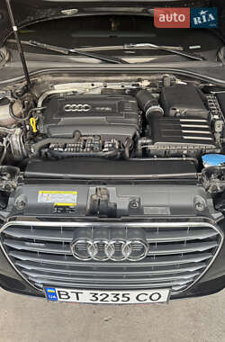 Седан Audi A3 2015 в Миколаєві