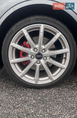 Седан Audi A3 2015 в 