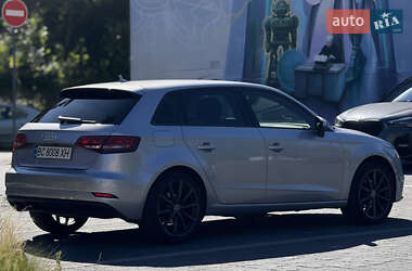 Хэтчбек Audi A3 2018 в 