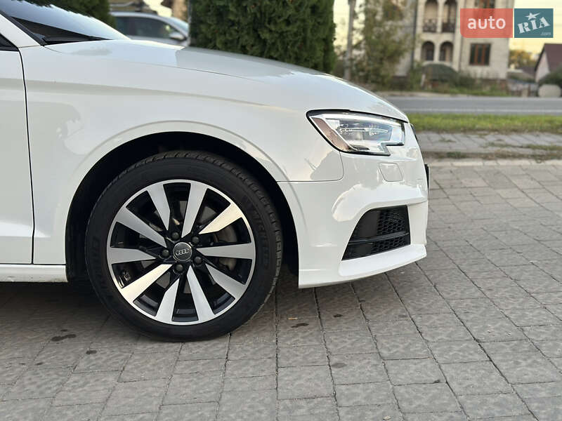 Седан Audi A3 2017 в Івано-Франківську