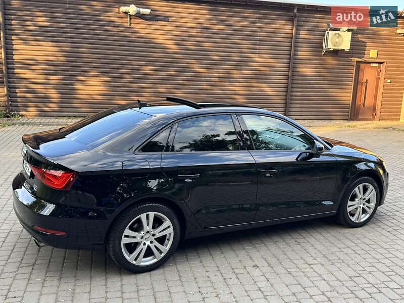 Седан Audi A3 2014 в Одессе