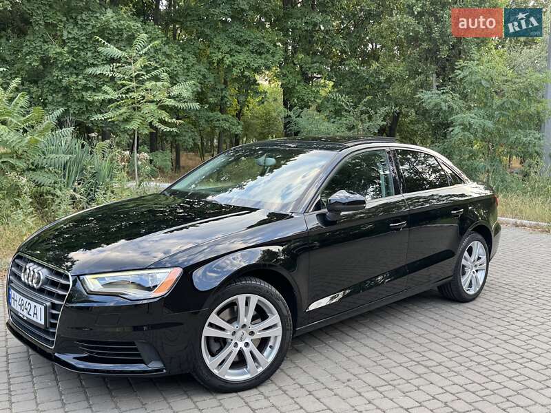 Седан Audi A3 2014 в Одессе