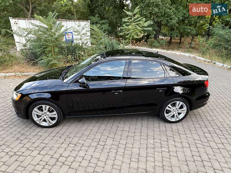 Седан Audi A3 2014 в Одессе
